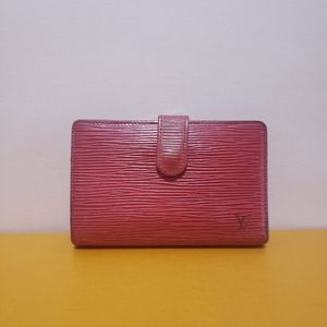 sold Authentic LV kisslock wallet